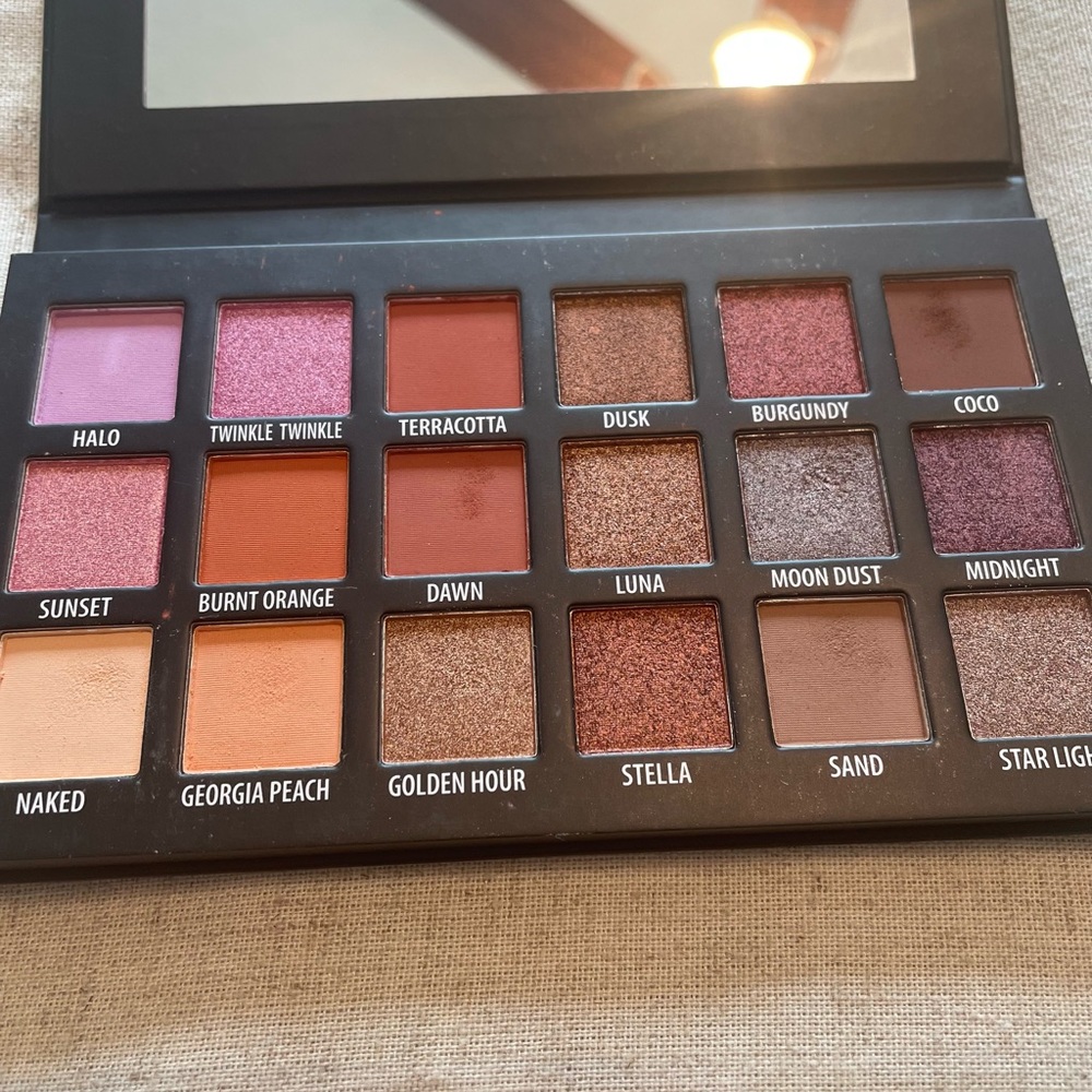 KAB cosmetics day and night palette